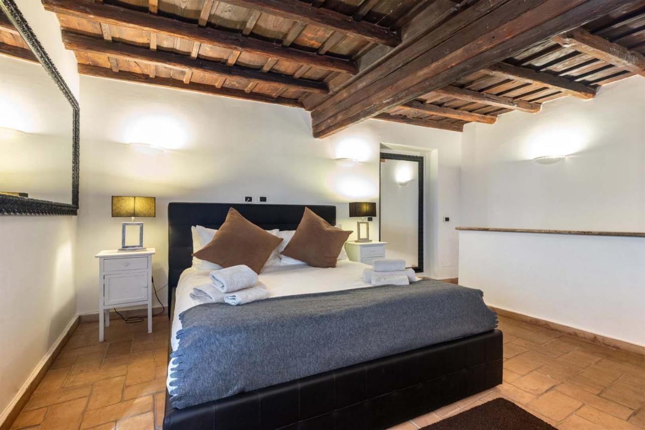 Deza Cozy Place In Monti Roma Exterior foto