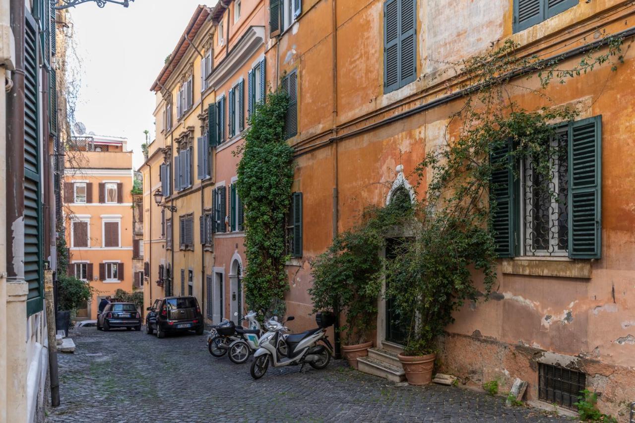 Deza Cozy Place In Monti Roma Exterior foto
